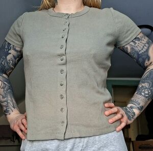 Universal Thread 100% Cotton Ribbed Knit Button-Up Fitted Tee